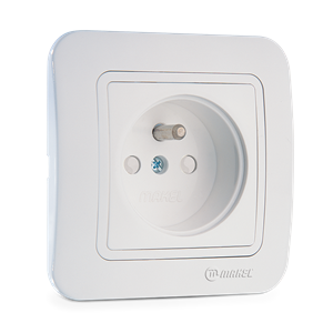 Socket Outlet with Earthing Pin and Child Protection